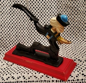 Nut Cracker Soldier Vintage Cast Iron Metal Nutcracker on Red Wood Base - Picture 1 of 5