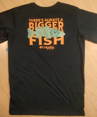 There's Always A Bigger Fish Columbia PFG XL Boys Short Sleeve Shirt Blue Active - Image 1 of 4