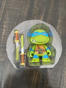 Lootcrate Exclusive Kidrobot TMNT Ninja Turtles Leonardo Vinyl Figure - Picture 1 of 3