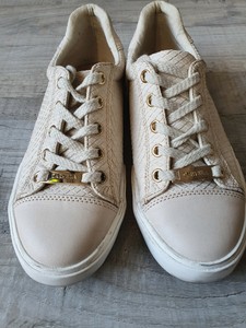 carvela casual shoes