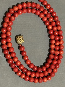 Victorian Mediterranean Coral Bead Necklace with Brass Clasp - Picture 1 of 18