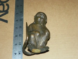Vintage Solid Brass *Monkey* Collectible Figurine Made In Korea 1992 ???? - Picture 1 of 5