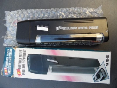 Schwarzlichtlampe Geldscheinprüfer Geldtester UV Fälschungstester mit Taschenl. - Bild 1 von 4