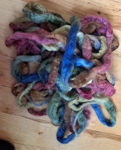 2.6 ounces Multicolor Roving Handspun Yarn - Picture 1 of 4
