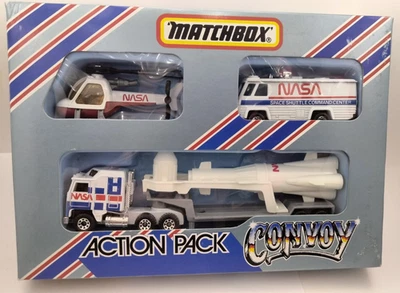 MATCHBOX CONVOY CY204 'NASA KENWORTH ROCKET TRANSPORTER' ACTION PACK - BOXED - Image 1 of 4