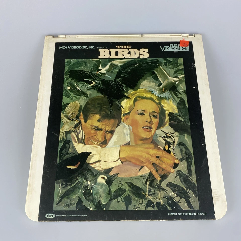 VINTAGE The Birds 1963 Videodisc CED RARE OUT OF PRINT THRILLER ALFRED HITCHCOCK - Image 1 of 4