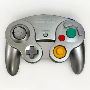 Nintendo Gamecube OEM Silber Controller DOL-003, getestet - Joysticks noch kuschelig - Bild 1 von 8