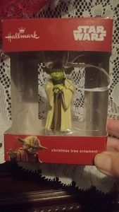 Hallmark Star Wars Yoda Árbol de Navidad Adorno Nuevo En Caja - Imagen 1 de 5