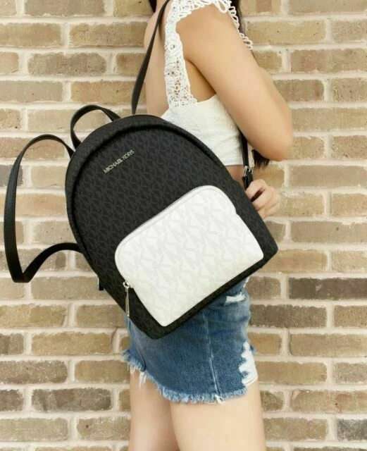 Michael Kors 35T1GERB6B Leather Logo Backpack - Vanilla Mlti