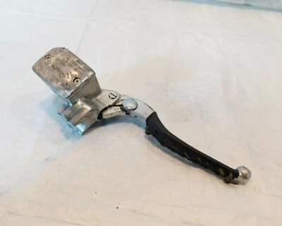 Kawasaki Vulcan 1600 Nomad VN2000 Classic Front Brake Master Cylinder & Lever - Imagem 1 de 4