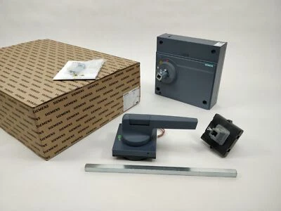 Siemens 3VA9687-0FK23 Door Mounted Rotary Operator - Image 1 of 4