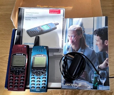 2 x Ericsson R320s Mobile phones - FREE SHIPPING - Image 1 of 4