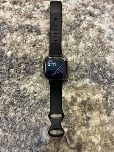 Fitbit Sense Advanced Aktivitätstracker Smartwatch - (512BKBK) (Gesprungener Bildschirm) - Bild 1 von 3