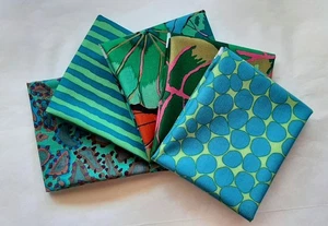 5 Fat Quarters - Green Kaffe Fassett FQ 18 x 22 Cotton Quilting Fabric Ver. 7 - Picture 1 of 4