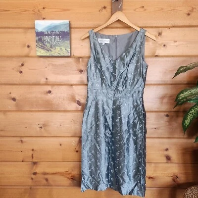 Donna Ricco 连衣裙金属银色紧身花卉刺绣无袖 V 领 6 码 — 第 1/4 张图片