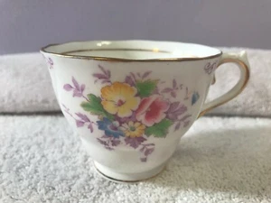 Colclough Bone China Teacup England Colorful Bouquet of flowers design MAX1802 - Picture 1 of 6