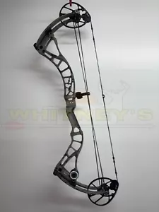 Bowtech Realm SS - Right Hand - 50lbs - 25"-31" - Country Roots - Custom - Picture 1 of 3
