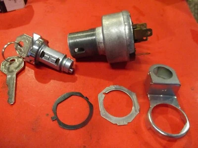 CHEVROLET  Impala Bel Air Biscayne-WAGON    1959- 1960 IGNITION-SWITCH & KEY - Image 1 of 3