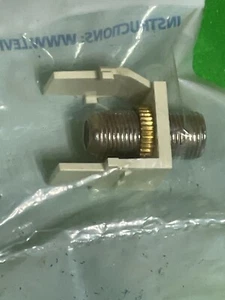 Leviton Quickport Snap-In F Type Bulkhead Module, Almond - Brand New - Picture 1 of 3