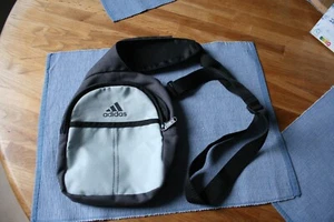 Boddybag von adidas - Bild 1 von 2