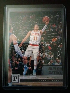 Tarjeta Trae Young 2019-20 Panini Chronicles #117 - Imagen 1 de 2