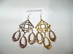 NEW DANGLE GYPSY STYLE GOLD TONE METAL 4" PIERCED EARRINGS & GIFT BOX.....NICE - Picture 1 of 2