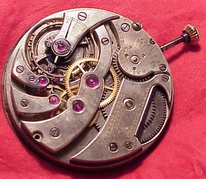 HOCHWERTIGES VINTAGE 21 JEWEL AGASSIZ 8 ADJ 39MM TASCHENUHRWERK LÄUFT TICKT - Bild 1 von 8