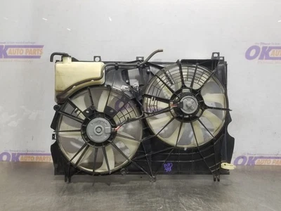 16 2016 LEXUS RX350 F-SPORT 3.5L FAN AND FAN MOTOR ASSEMBLY WITH COOLANT JUG - Image 1 of 4