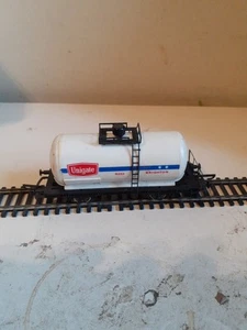Lima Unigate Brighton Milk Tanker Wagon OO Gauge - Picture 1 of 6