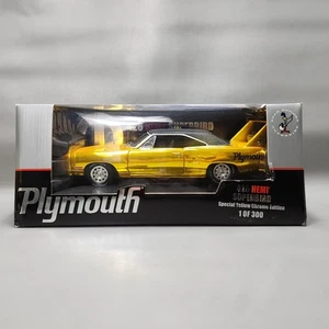 Diecast Collectibles 1970 Plymouth Superbird giallo cromato 426 Hemi 1:18 pressofuso - Foto 1 di 13