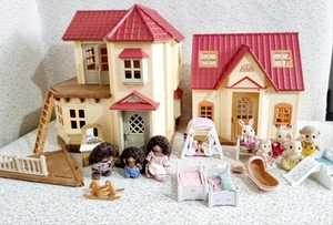 SYLVANIAN FAMILIES "BEECHWOOD HALL HOUSE" With Accessories And House Extension - Picture 1 of 10