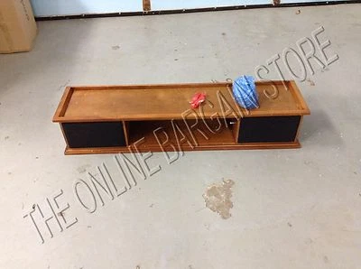 Pottery Barn Bedford Smart Montaje en Pared MP3 iPod Altavoz Estante Caoba 4' Foto 1 de 4