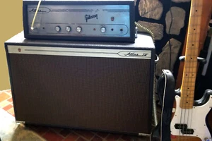 1964 Gibson Atlas IV Bass Amp. Working...a fine example of a vintage tube amp. - Picture 1 of 8
