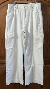 NWT Women’s American Eagle Super High Rise Baggy Wide Leg Cargo Jeans Sz 16 - Picture 1 of 8