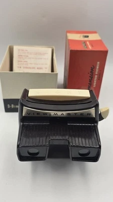 Sawyers View-Master Stereoscope 3-D Lighted Bakelite Viewer Moldel F, Working - Image 1 of 4