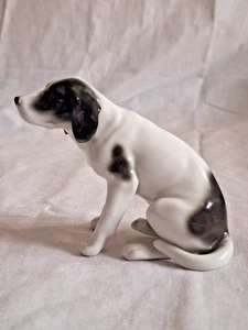 Rara Statuina in Porcellana DOG - Germania "MZ Muller Volkstedt-Rudolstadt" ? - Foto 1 di 13