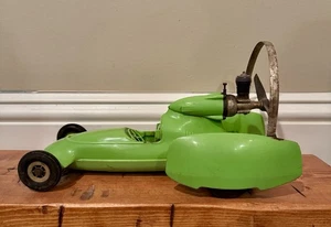 🏎️Vintage Green 1970’s COX Shrike Gas Powered Tether Car Thimble-Drome Toy🏎️ - Picture 1 of 14