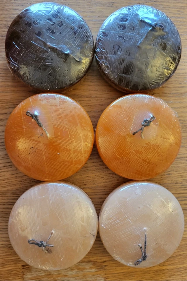 Pack of 6 Floating Candles, 8cm Diameter, Sandalwood Scent - Image 1 of 1