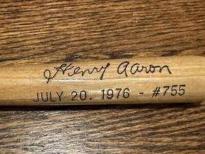 Hank Aaron Homer #755 1976 Hillerich & Bradsby H&B wood mini BB bat - Picture 1 of 6