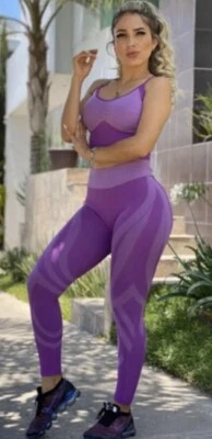 Conjunto Deportivo Para Mujer De 2 piezas. Lycra Stretch Ajustable. - Image 1 of 2