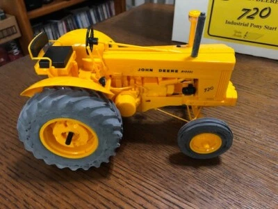 NIB 1/16 Yoder John Deere 720 Industrial Pony Start Diesel In Box!! - Image 1 of 4