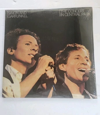 simon and garfunkel vinyl THE CONCERT IN CENTRAL PARK SEPT 19, 1081 - Image 1 of 4