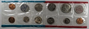 1969 P and D Uncirculated Mint Set - Picture 1 of 4