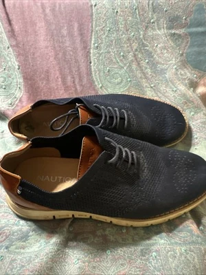 Zapatos náuticos para hombre talla 9 azul con tostado Foto 1 de 4