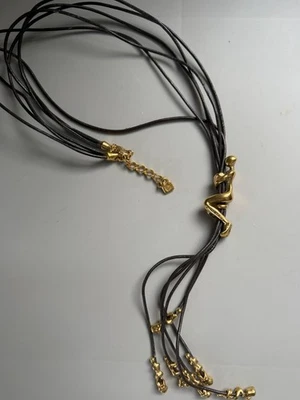 Collar UNO De 50 Be A Climb Bolo Borla Y Collar Cuero Dorado Cordón Foto 1 de 4