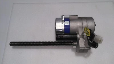 Cinta de correr Life Fitness 95 TW motor inclinado Foto 1 de 2