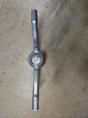 1964 Cadillac Deville horn bar for steering wheel - Изображение 1 из 4