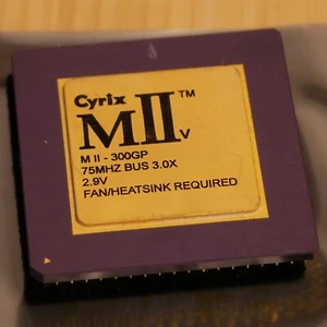 Cyrix MII 300GP 75 MHZ Bus 3X 2.9v Ceramic CPU Processor Gold 6x86 04 - Picture 1 of 9