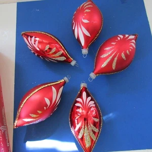 Vintage 5 Red Gold White Bronson Imports Ltd Teardrop Glass Christmas Ornaments - Picture 1 of 8