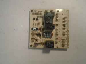 NORDYNE HEAT PUMP 1084-83-4102A DEFROST CONTROL BOARD ****USED**** - Picture 1 of 2